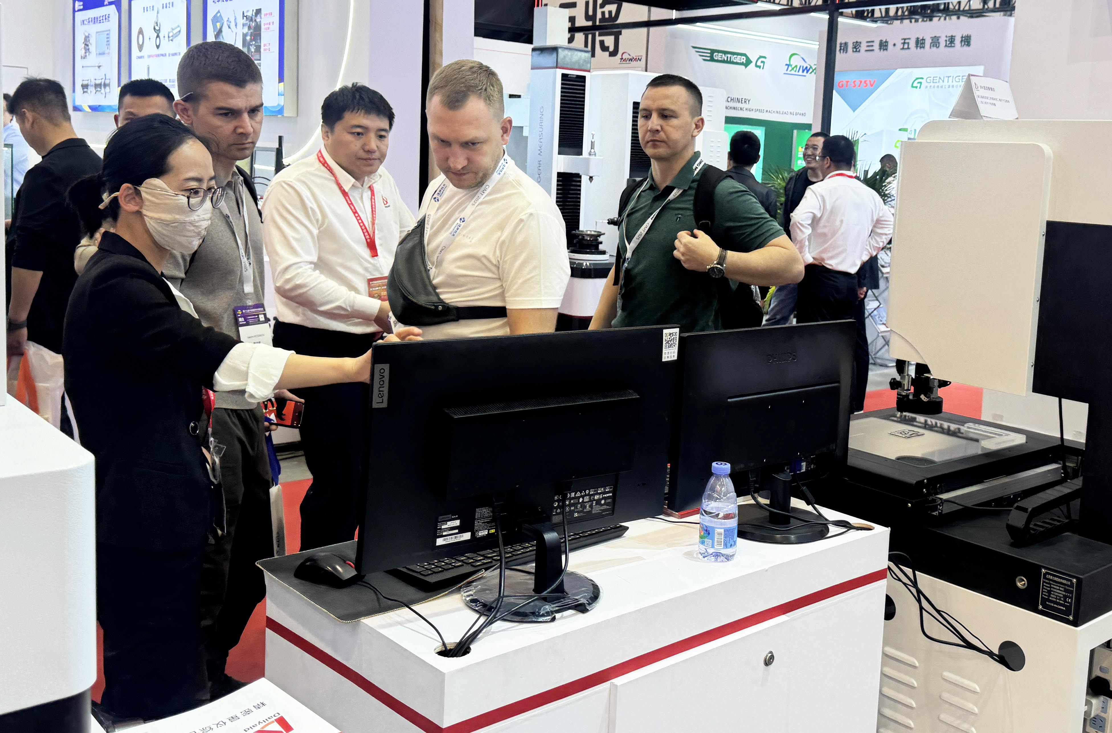 1745732619375270.jpg 1745732619375270.jpg